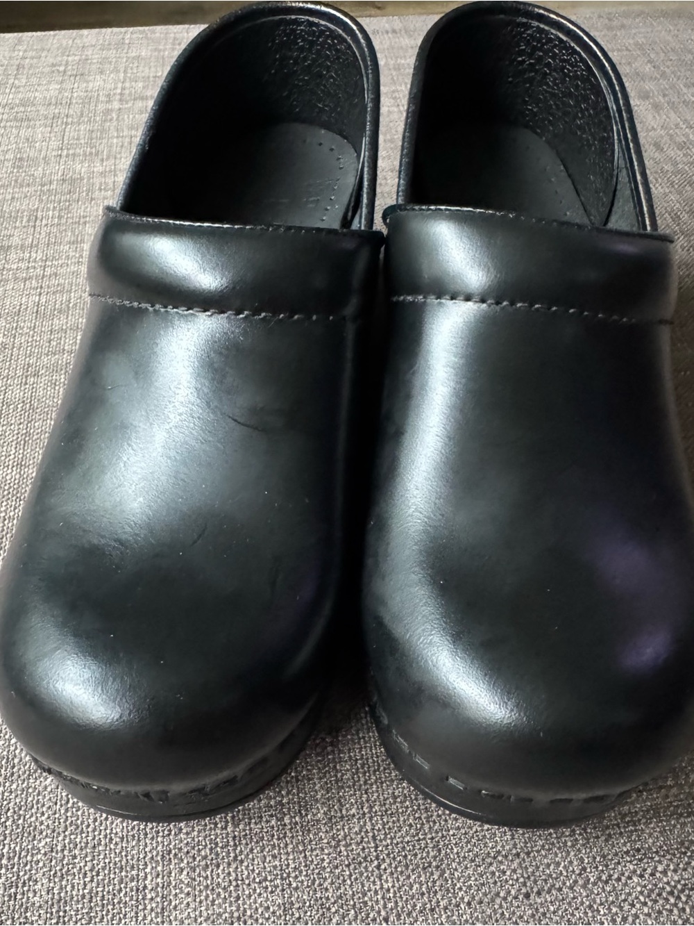 Dansko black professional clog n 36